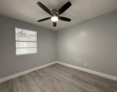 1231 Illinois Avenue - Photo Thumbnail 12