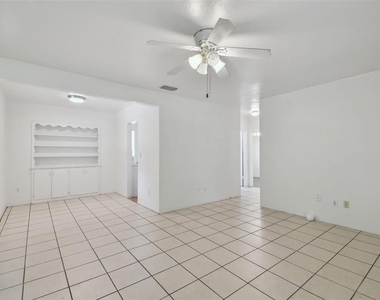 3808 S Grady Avenue - Photo Thumbnail 8