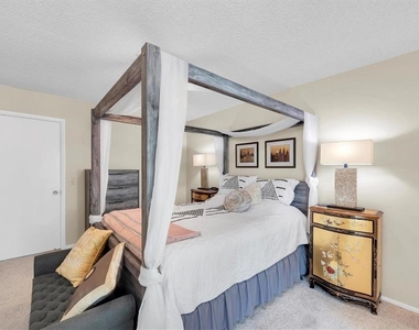 2469 Franciscan Drive - Photo Thumbnail 18