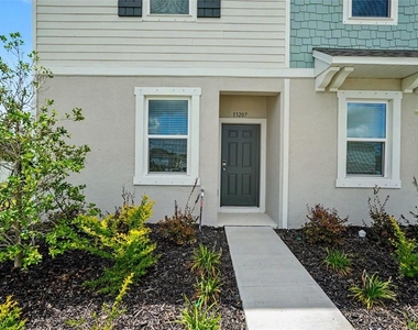13207 Forge Avenue - Photo Thumbnail 1