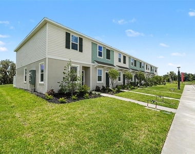 13207 Forge Avenue - Photo Thumbnail 2