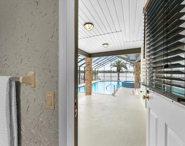 1589 Mary Lane - Photo Thumbnail 37