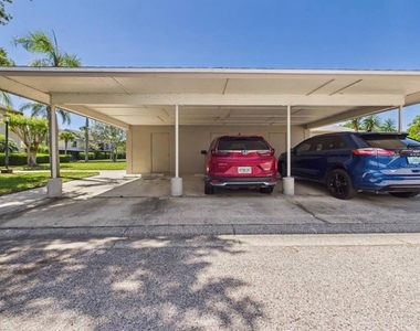 2450 Pelican Court - Photo Thumbnail 16