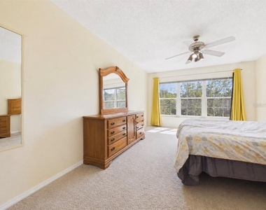 2450 Pelican Court - Photo Thumbnail 14