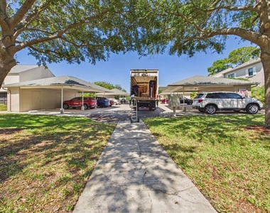 2450 Pelican Court - Photo Thumbnail 20