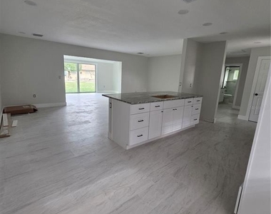 1238 Valley Forge Boulevard - Photo Thumbnail 1