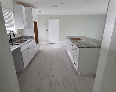 1238 Valley Forge Boulevard - Photo Thumbnail 2