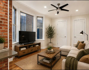  West 21st Street - Photo Thumbnail 1