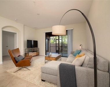 1225 Long Cove Loop - Photo Thumbnail 10