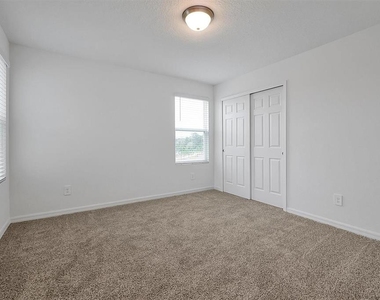 4330 Restful Fallow Cove - Photo Thumbnail 15