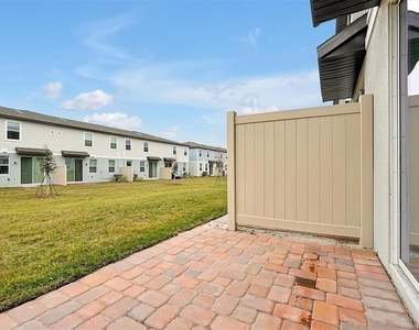 4330 Restful Fallow Cove - Photo Thumbnail 11