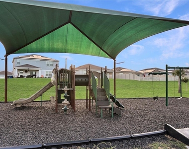 2279 Canyon Oak Drive - Photo Thumbnail 24