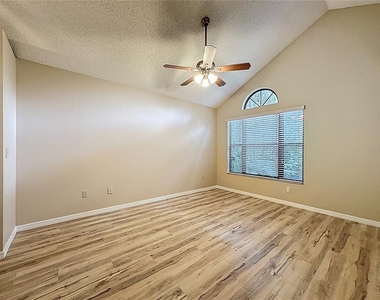 5392 Rocking Horse Place - Photo Thumbnail 7