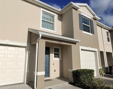 2354 Tay Wes Drive - Photo Thumbnail 2