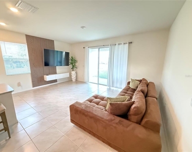 2354 Tay Wes Drive - Photo Thumbnail 15