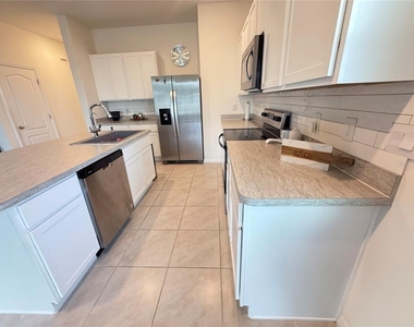 2354 Tay Wes Drive - Photo Thumbnail 20