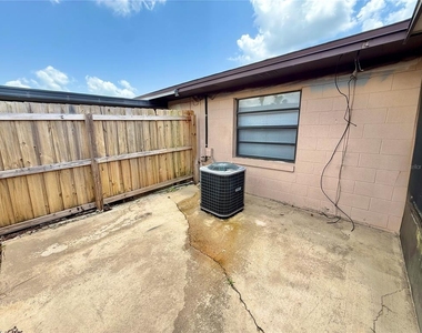 2239 Margarita Court - Photo Thumbnail 19