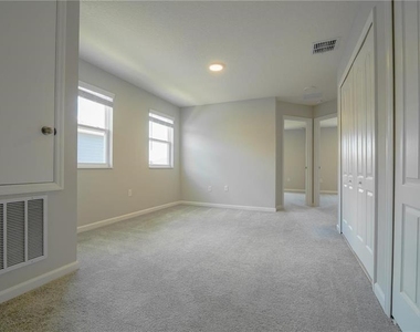 2782 Narcoossee Commons Way - Photo Thumbnail 13