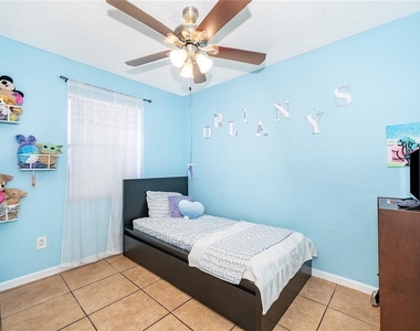944 Halstead Street - Photo Thumbnail 21