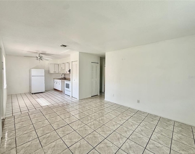 733 Michigan Court - Photo Thumbnail 3