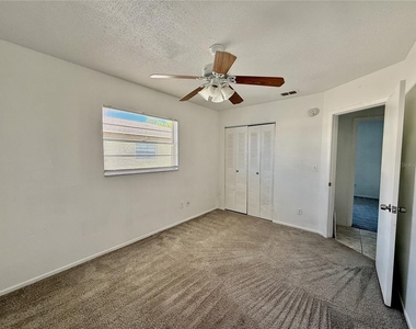 733 Michigan Court - Photo Thumbnail 10