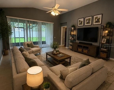 8526 Greenbank Boulevard - Photo Thumbnail 12