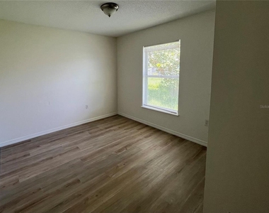 821 Marquis Court - Photo Thumbnail 15