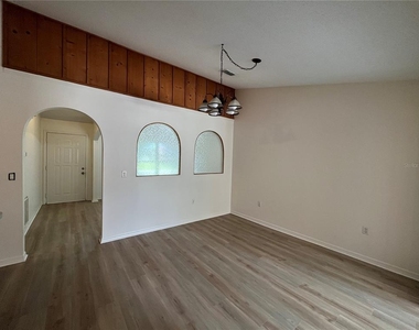 821 Marquis Court - Photo Thumbnail 6