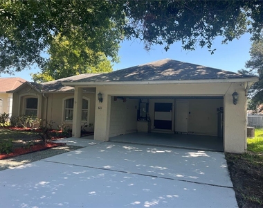 821 Marquis Court - Photo Thumbnail 19
