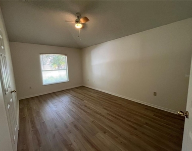 821 Marquis Court - Photo Thumbnail 9