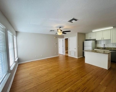 533 Greenbrier Avenue - Photo Thumbnail 5