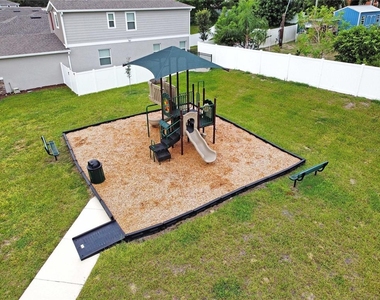 832 Blue Creek Drive - Photo Thumbnail 24