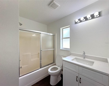 102 Edison Street - Photo Thumbnail 12