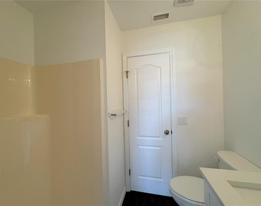 102 Edison Street - Photo Thumbnail 16