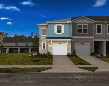 3644 Se 37th Court - Photo Thumbnail 2