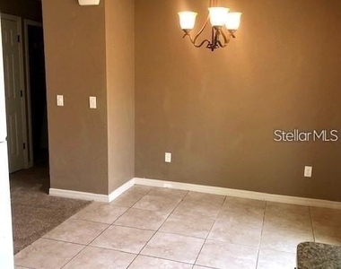 16718 Sw 21st Circle - Photo Thumbnail 7