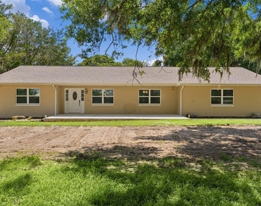 400 Nw 80th Avenue - Photo Thumbnail 1