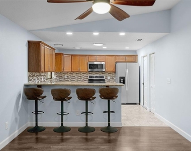 400 Nw 80th Avenue - Photo Thumbnail 25