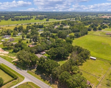 400 Nw 80th Avenue - Photo Thumbnail 6