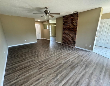 4001 Se 22nd Avenue - Photo Thumbnail 24