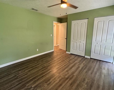 4001 Se 22nd Avenue - Photo Thumbnail 16