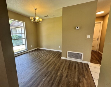 4001 Se 22nd Avenue - Photo Thumbnail 21