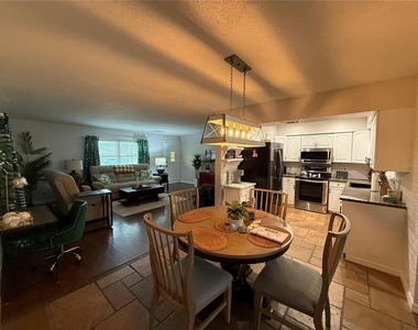 205 S Ebb Way - Photo Thumbnail 4