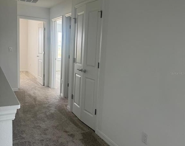 4564 Orchard View Alley - Photo Thumbnail 5