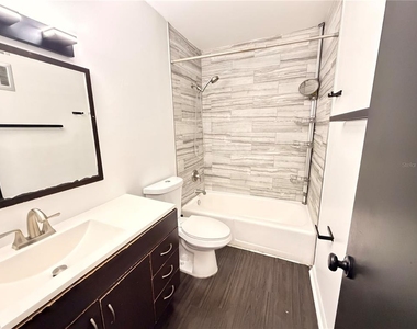 525 Conway Road - Photo Thumbnail 8