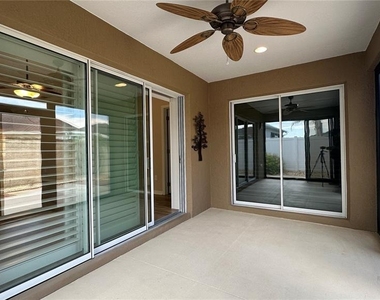 724 Yager Lane - Photo Thumbnail 17