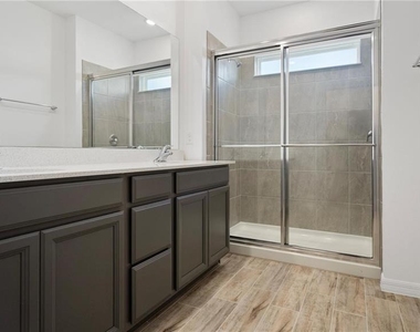 7387 Mezzano Lane Drive - Photo Thumbnail 15