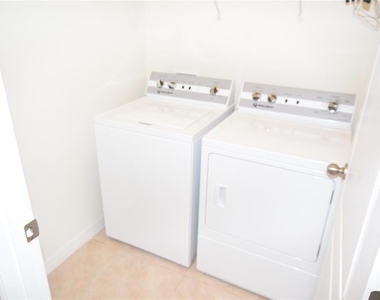 5215 Mahogany Drive - Photo Thumbnail 21