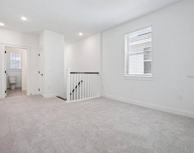 15143 Blue Peacock Lane - Photo Thumbnail 8