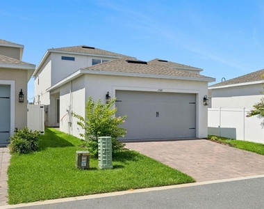 15143 Blue Peacock Lane - Photo Thumbnail 24